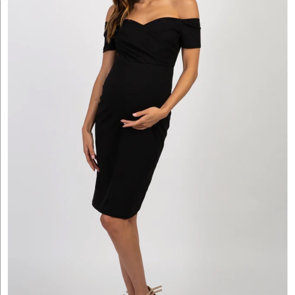 Like New PinkBlush Black Solid Off Shoulder Fitted Maternity Dress - Medium
